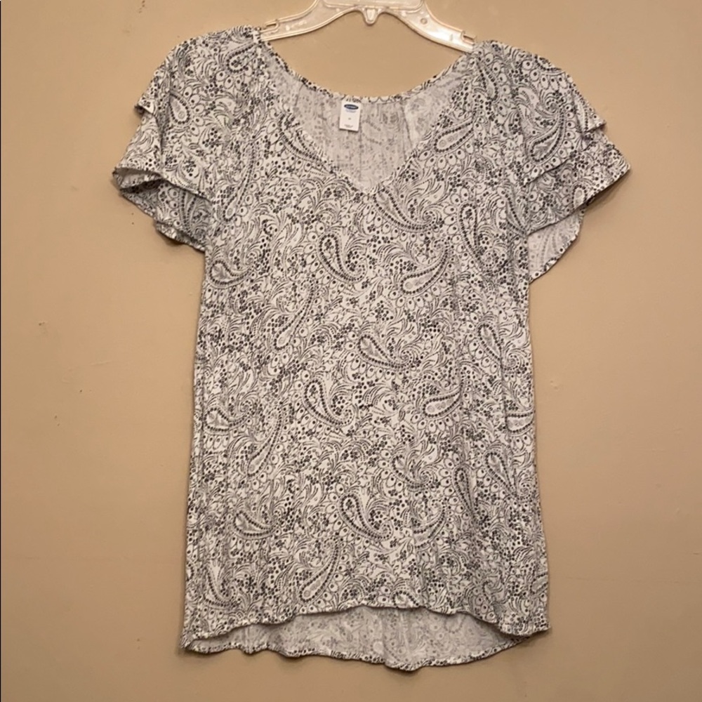 💕Sale 3 for $20 Old Navy medium paisley boho top